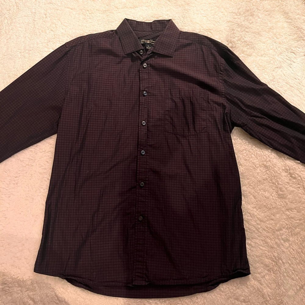 Pronto Uomo dress shirt
Size large
New condition
No damage
Lightly loved
Size L